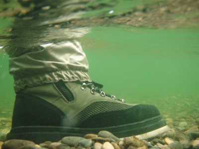 WADING BOOTS